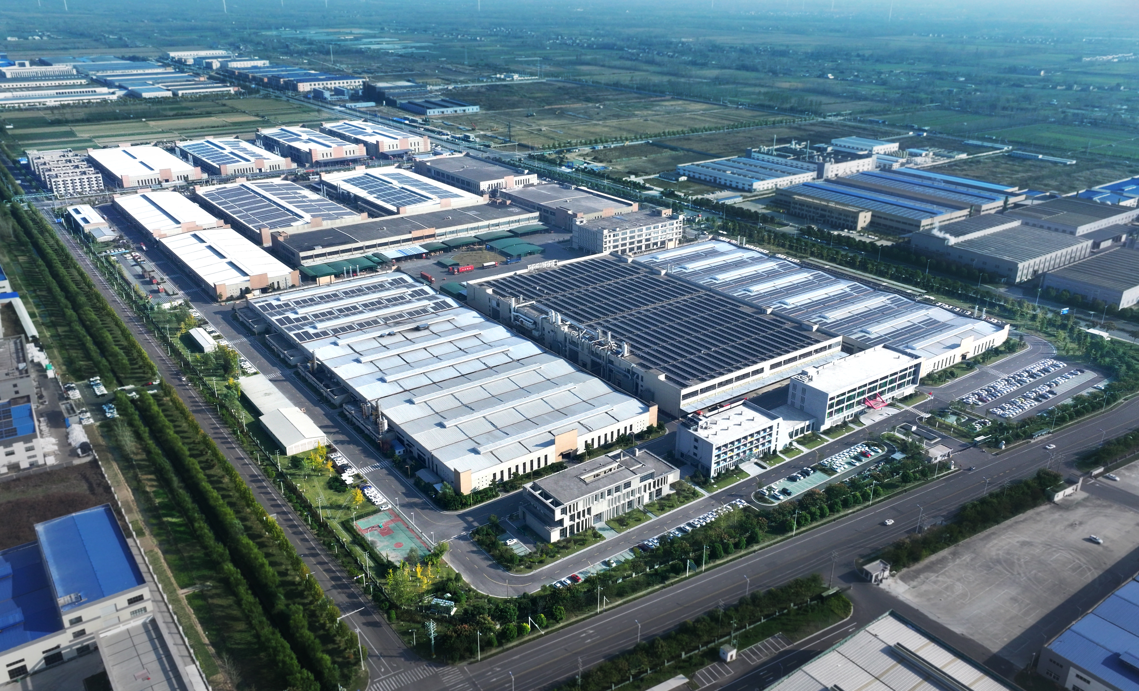 GoldenHome warehouse